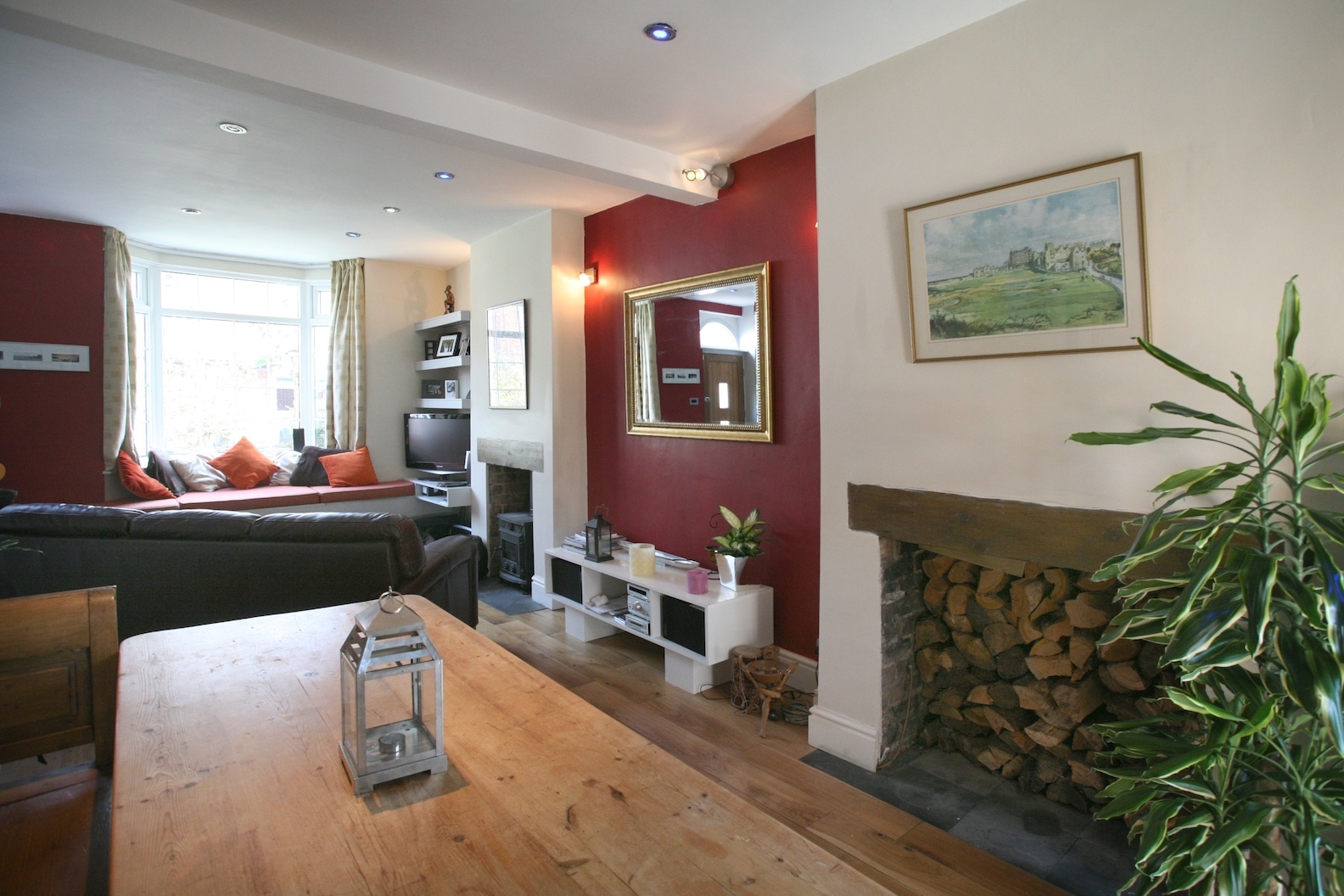 102 Byrom St  006 - INT.JPG